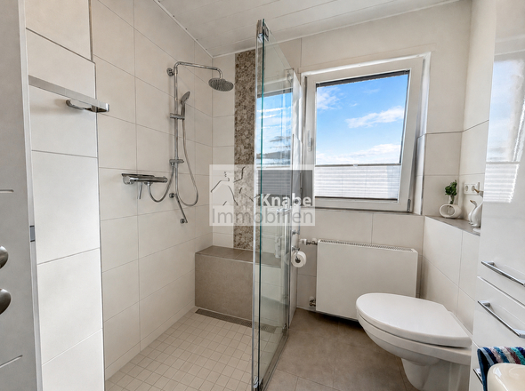 Badezimmer EG