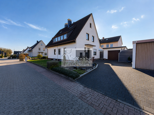 Zweifamilienhaus