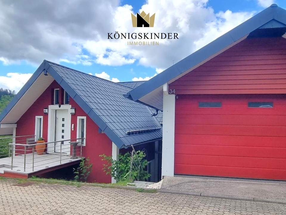 Einfamilienhaus mit Doppelgarage