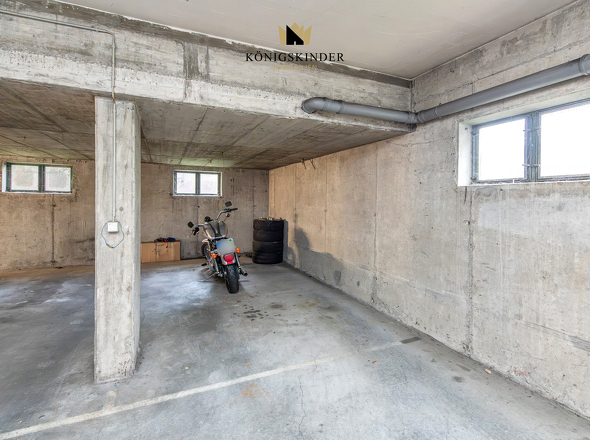 Garage_DSC0617