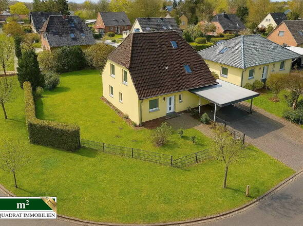 Vogelperspektive EFH mit Doppelcarport