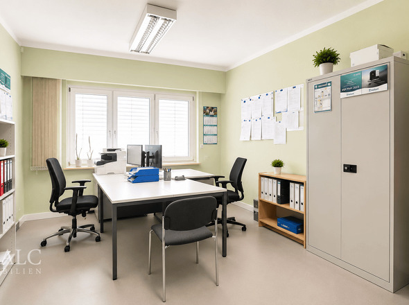 Büro 9