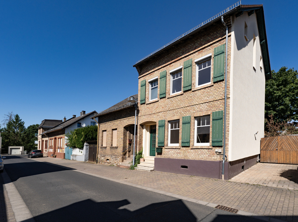Straßenansicht 