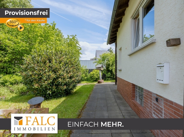 Weg zum Eingang 