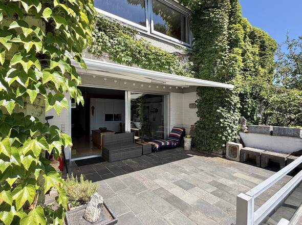 Terrasse vor EG