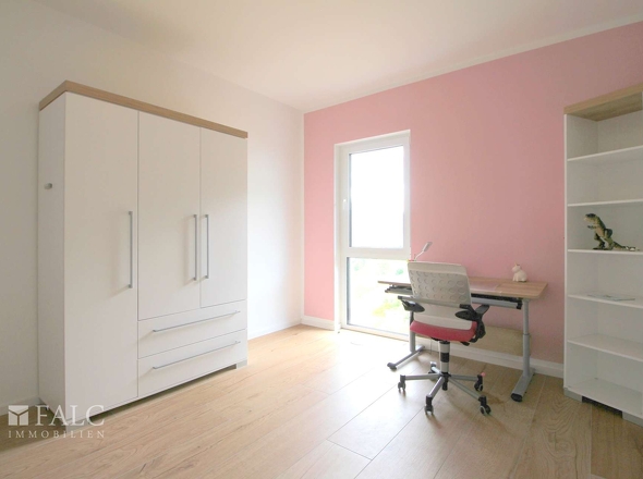 2. Zimmer EG