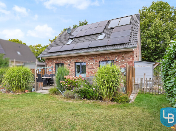 EFH mit PV - Anlage und Solarthermie
