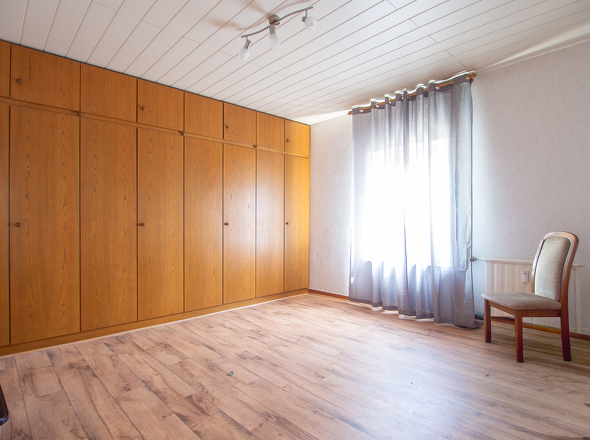 11158 Schlafzimmer EG li.