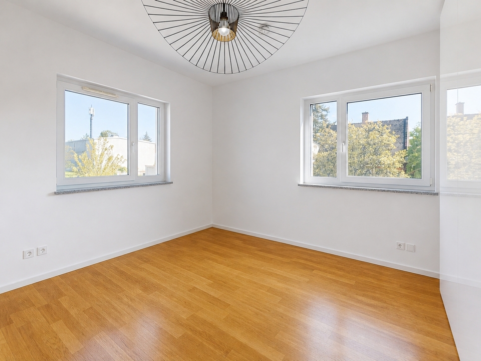 Schlafzimmer 1