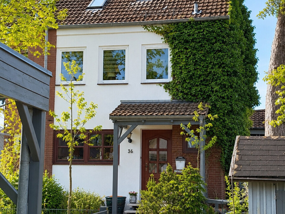 Real Estate Title Image Background
