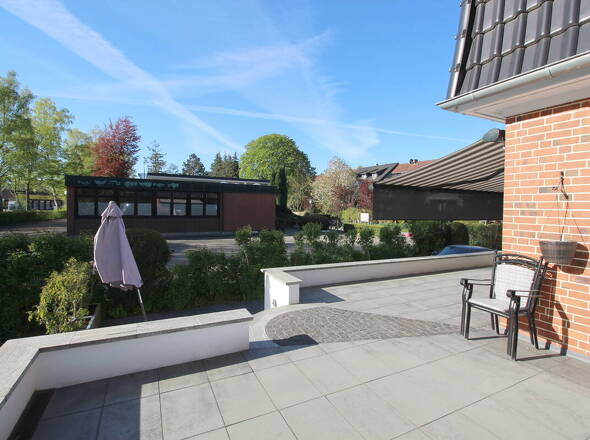 Ungestörte Mikrolage von Villa und Terrasse
