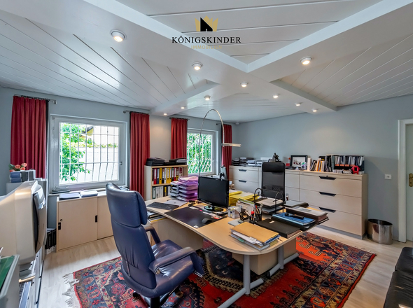 Büro Erdgeschoss