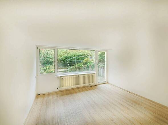 Büro/Arbeitszimmer im Souterrain