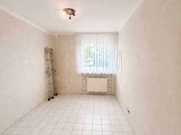 Zimmer 2 OG