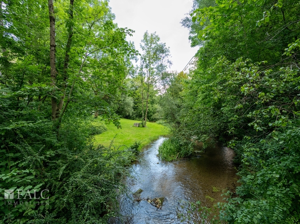 Parkanlage Bachlauf