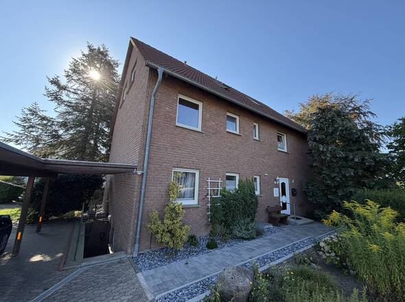 Ansicht West / Eingang