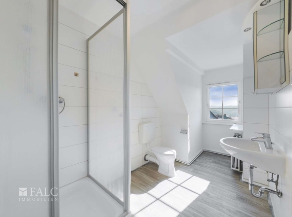 Badezimmer DG