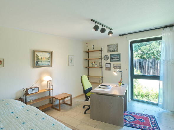 Gästezimmer/ Kinderzimmer EG 