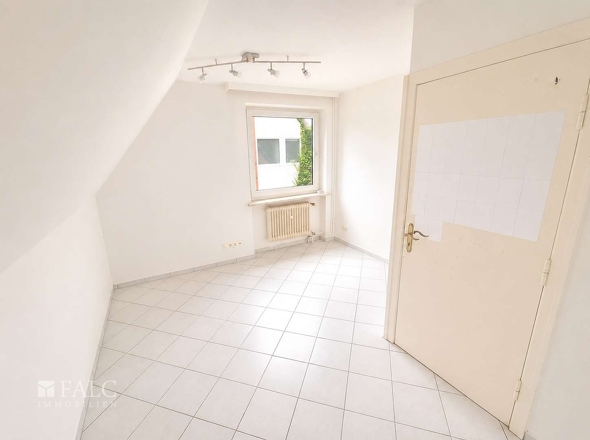 Schlafzimmer 4