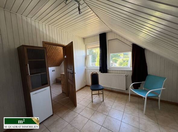 Dachgeschoßzimmer