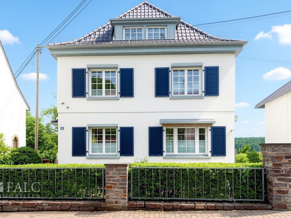 Straßenansicht