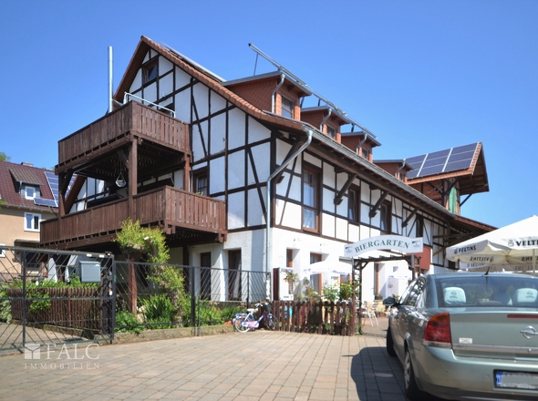 Haus Nr. 2a -Eingang Biergarten