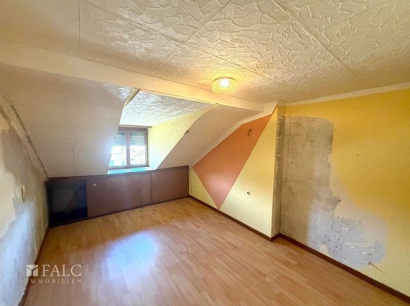Schlafzimmer 3 2.OG