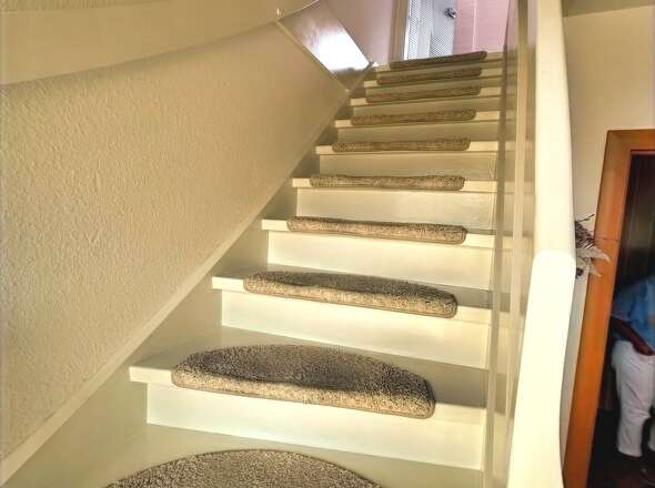 Treppe zum Dachgeschoss