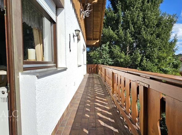 Balkon OG