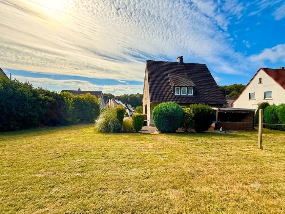 Garten mit Haus