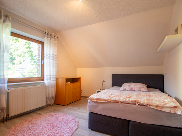 11165 Zimmer 2 OG