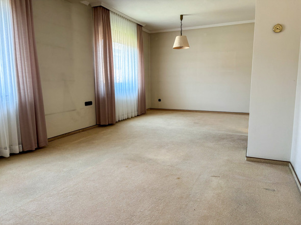 Wohn-/Esszimmer