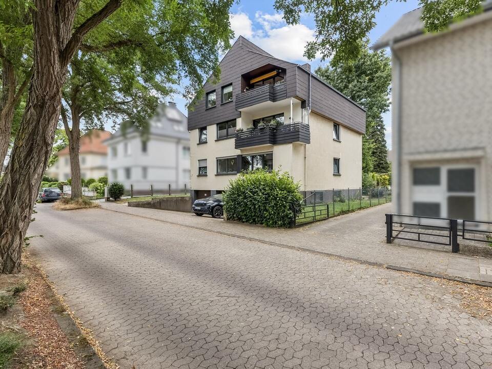 Straßenansicht