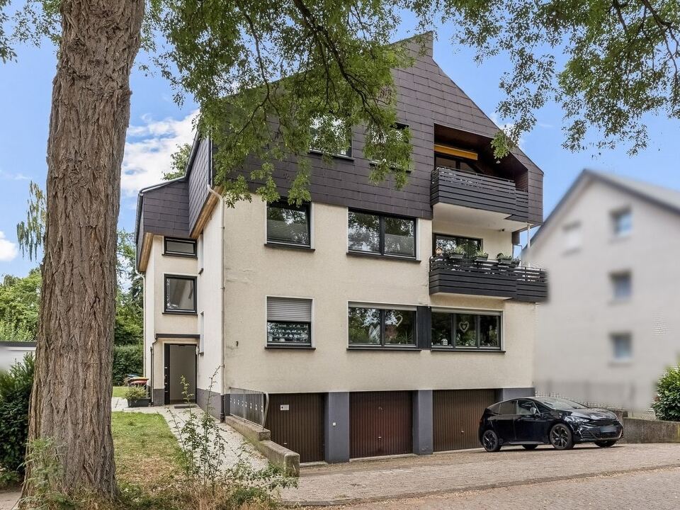 Straßenansicht
