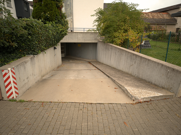 Tiefgaragen Einfahrt