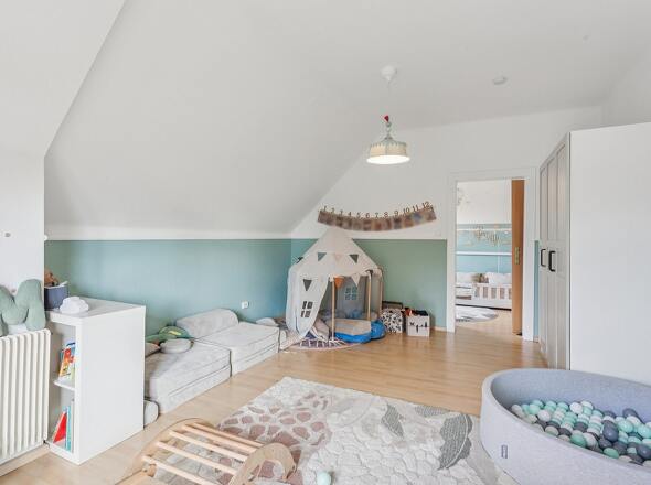 Kinderzimmer 2 DG Whg. 1