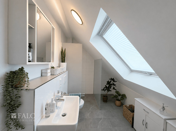 Badezimmer im Dachgeschoss