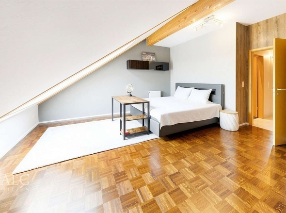 Schlafzimmer 2. OG