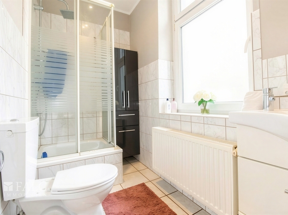 Badezimmer Wohneinheit 2