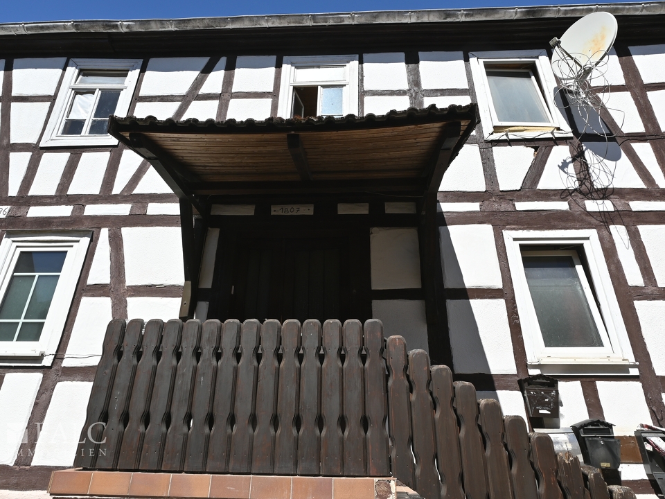 Eingang z. Haus