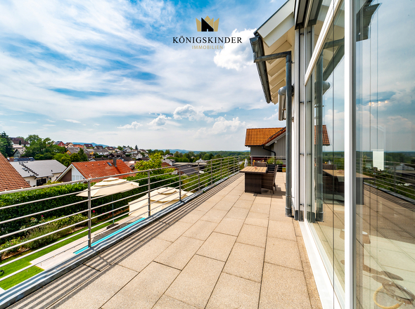 EG-Terrasse in SW-Ausrichtung