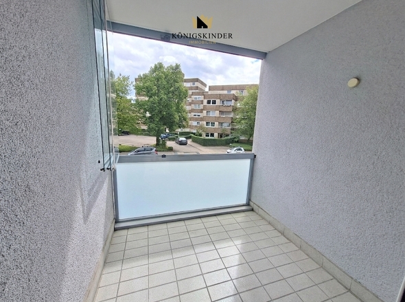 Balkon mit Fenster