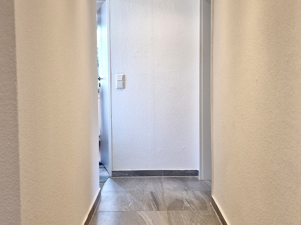 Flur mit Einbaulampen