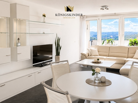 Wohnen über den Dächern – mit Balkon und schöner Aussicht.