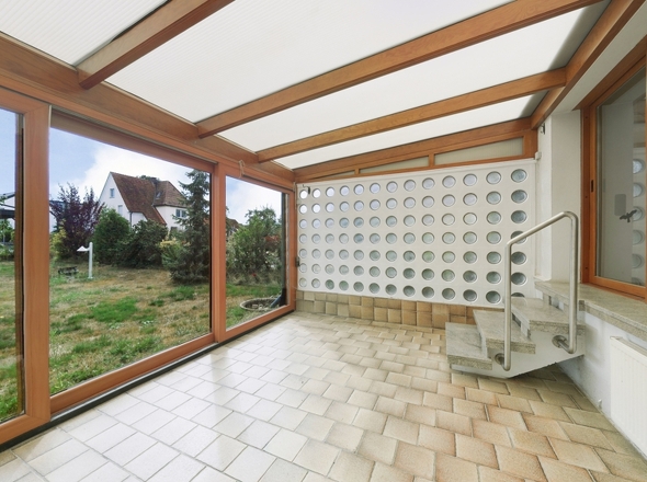 Überdachte Terrasse/Wintergarten