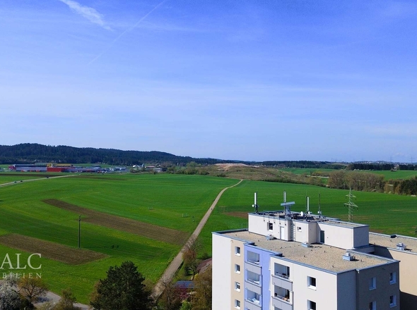 Ausblick über Felder und Landschaft
