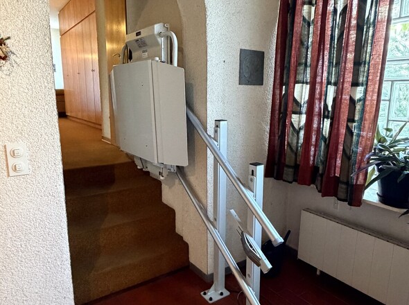 Flur mit Treppenlift