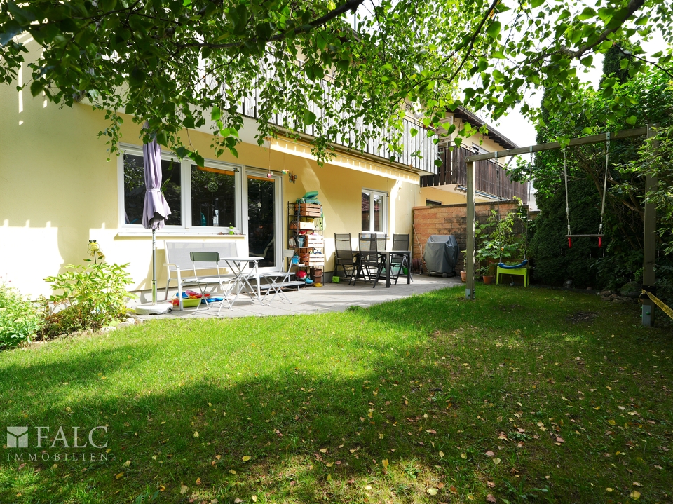 Garten mit Terrasse