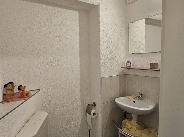 WC ELW