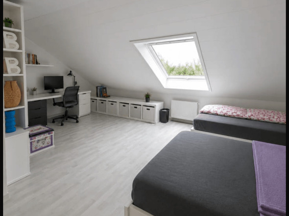 Schlafzimmer DG